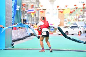 BIB: 101
                            <button type="button" onclick="openModal(21796164)" class="btn btn-primary btn-sm float-right btn-popup" data-toggle="modal" data-target=".modal-high-quality">
                        <i class="fas fa-shopping-cart"></i> Add to Cart
                    </button>
                                            <button type="button" onclick="isThisMe(21796164, true)" class="btn btn-success btn-sm float-right btn-popup btn-isme hidden" data-toggle="tooltip" data-placement="bottom" title="นี่คือรูปของคุณใช่ไหม คลิกที่นี่เพื่อเอาเข้าอัลบั้ม">
                        <i class="fas fa-plus"></i> Add to album
                    </button>
                    <button type="button" onclick="isThisMe(21796164, false)" class="btn btn-warning btn-sm float-right btn-popup btn-isnotme hidden">
                        <i class="fas fa-ban"></i> Remove from album
                    </button>